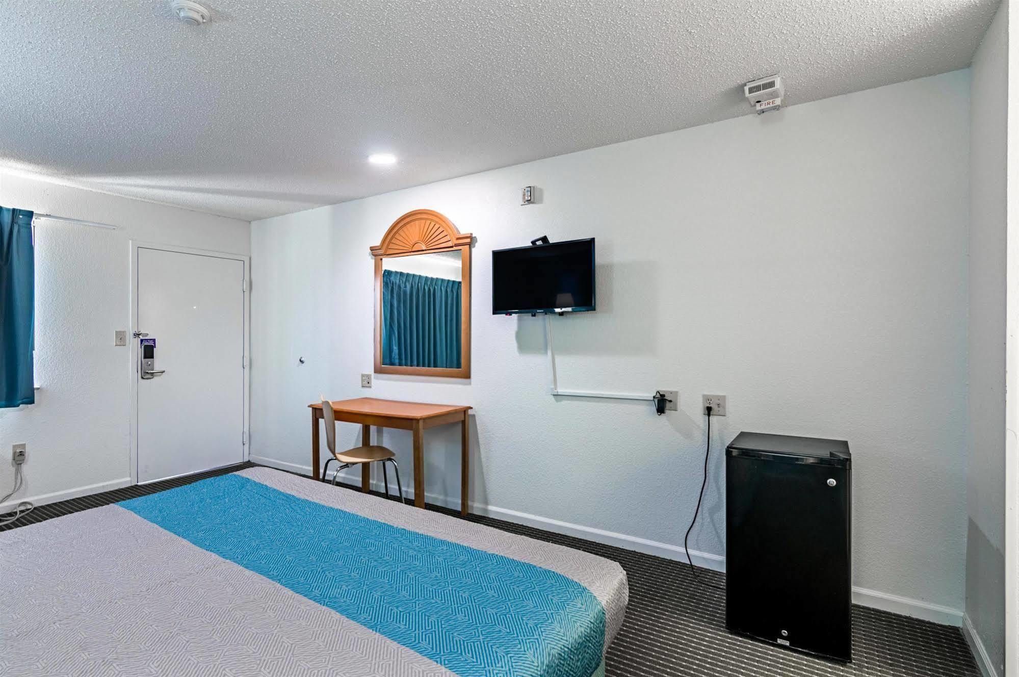 Motel 6-Azle, Tx 外观 照片